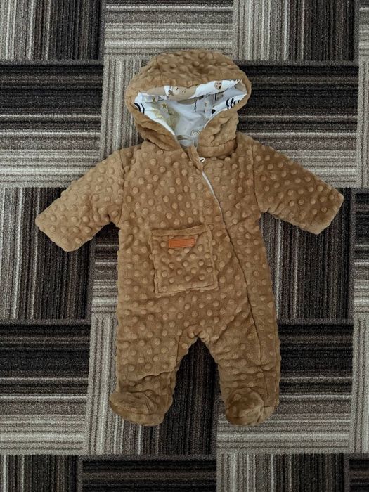 Продам теплий комбенізон розмір 62 підійде на холодну осінь та зиму