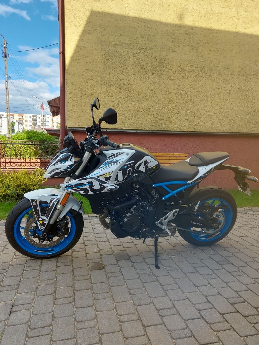 Suzuki gsx8s PRYWATNY wyjątkowy, gsx, gsxr, 2023 r, A2. Mocny Piękny