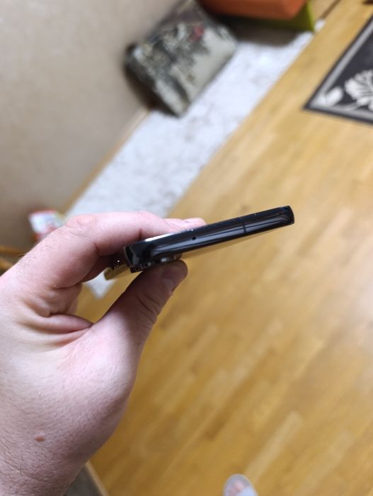 Samsung S23 8/128 офіційний ‼️‼️‼️