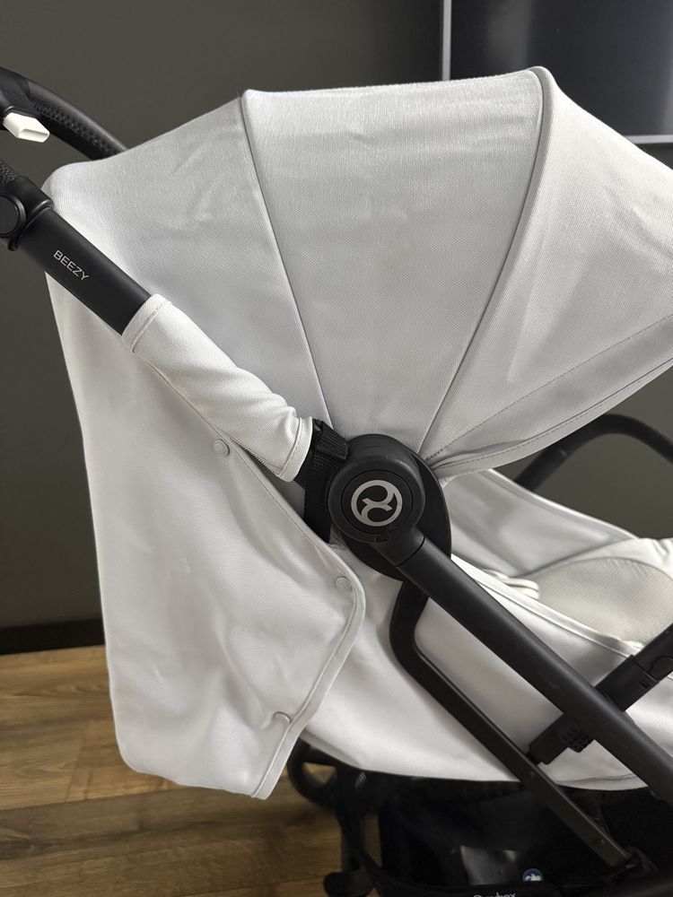 Коляска Cybex Beezy 2025