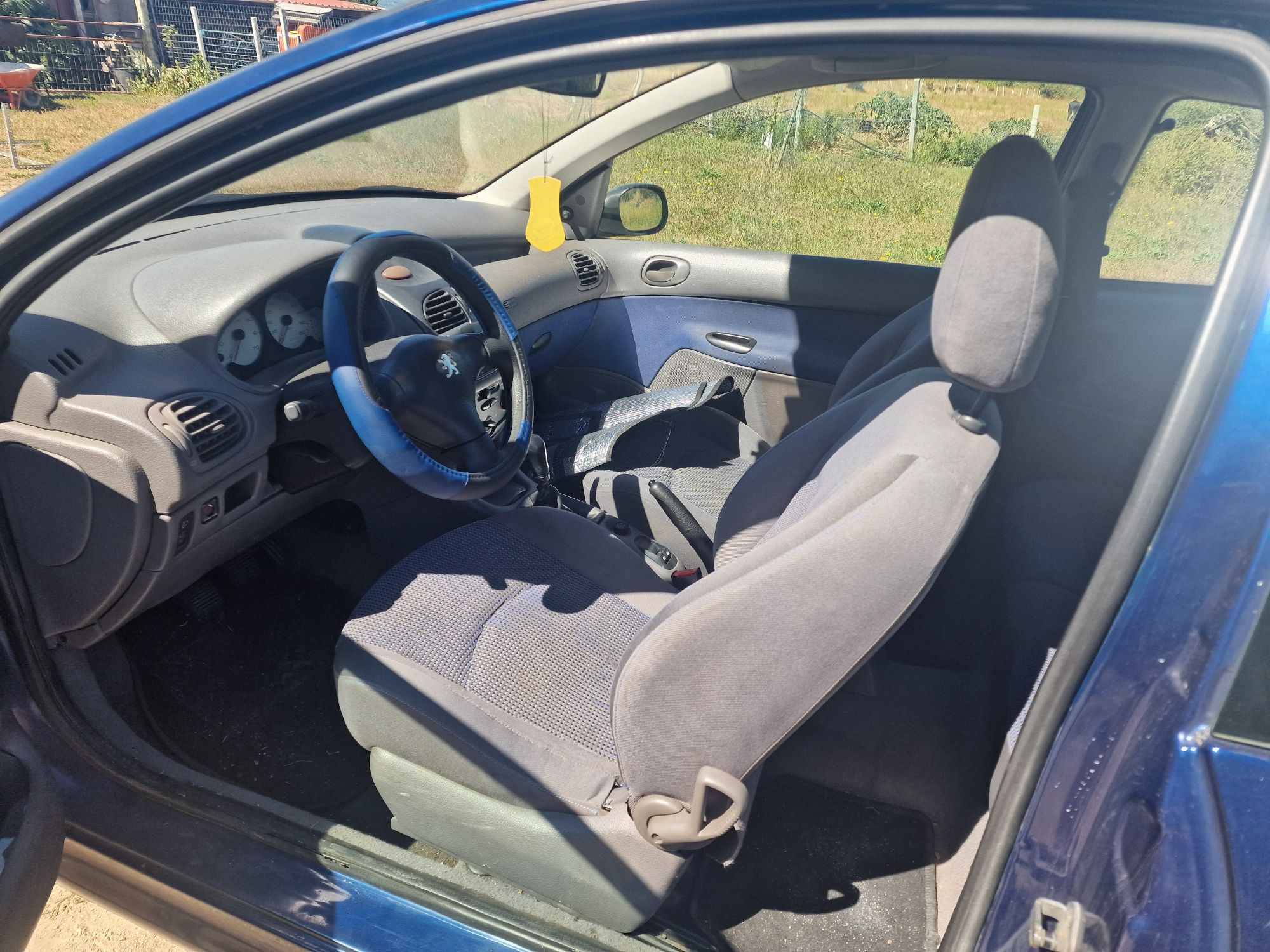 PEUGEOT 206 Hatchback 1.1 i