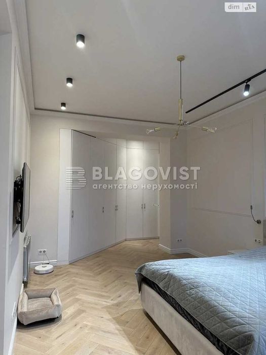 Продаж 2-х кімн кв-ри вул.Антонова Авіаконструктора, 2/32 к1 Сталінка