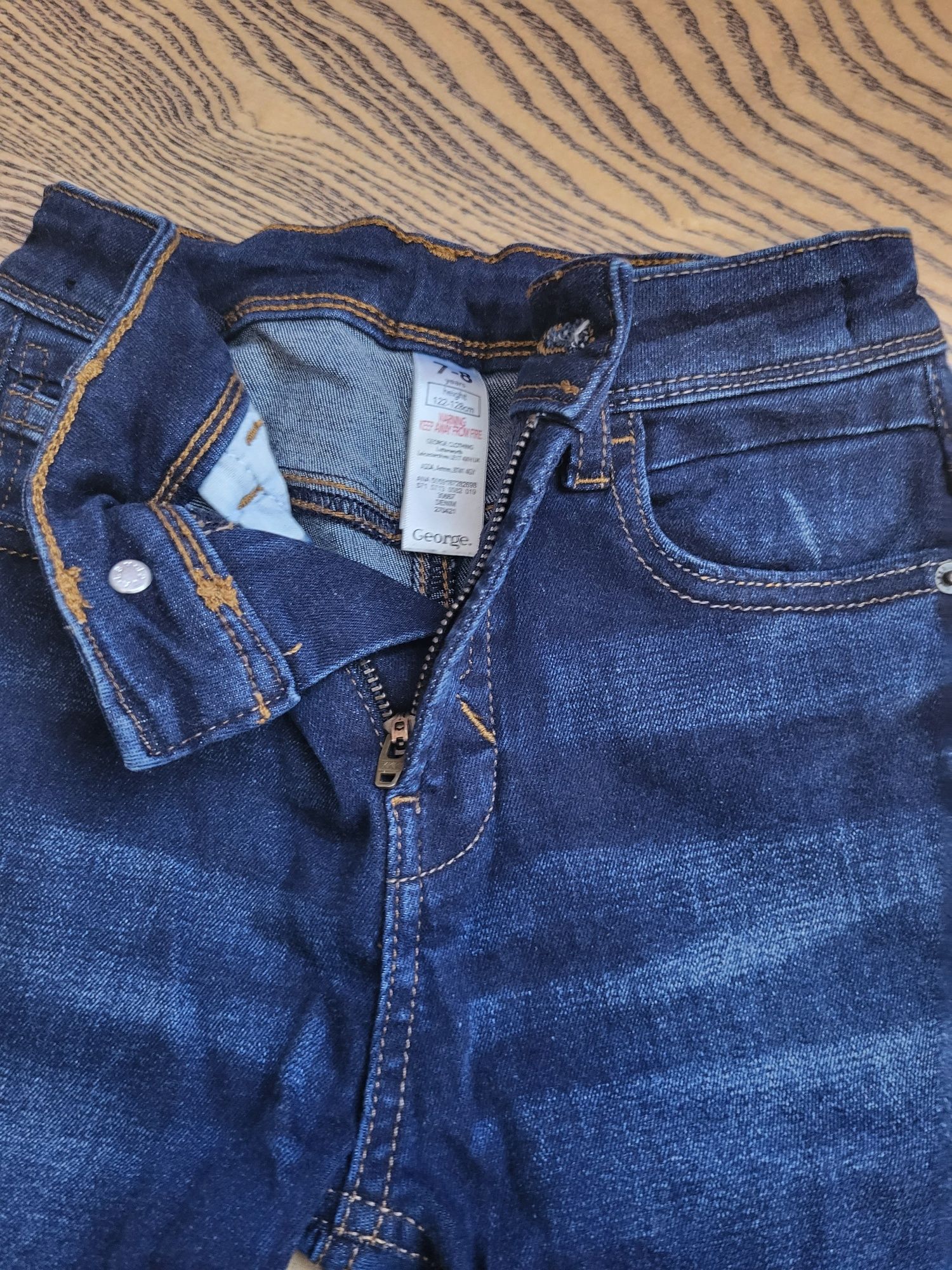 Нові джинси, розмір 122-128