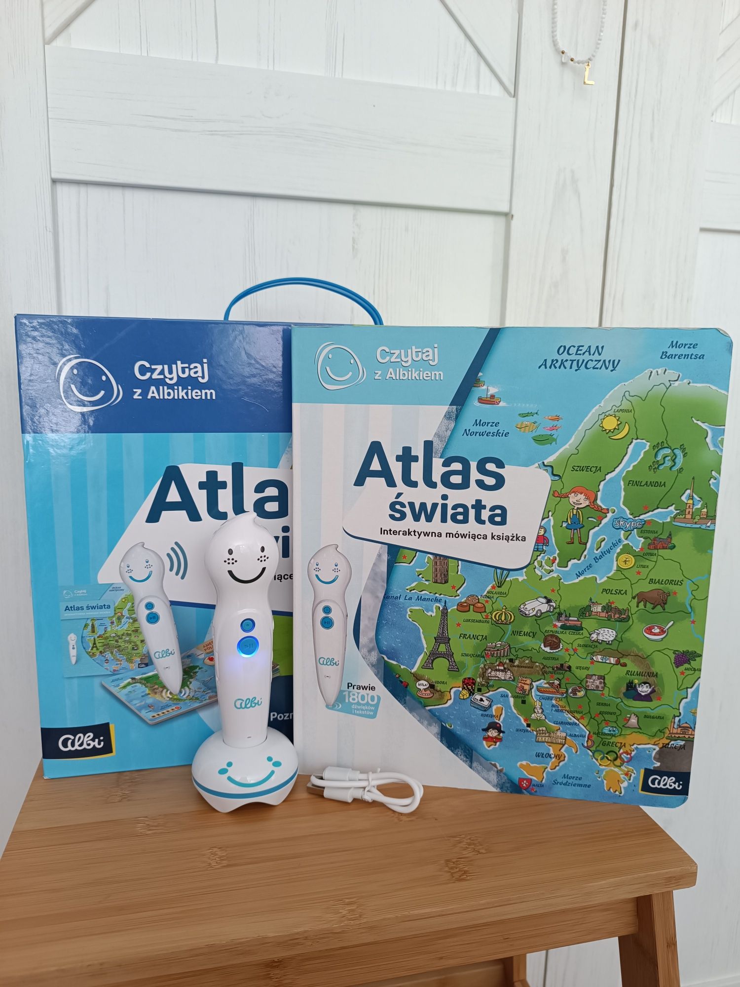 ALBIK Czytaj z Albikiem - zestaw Atlas świata
