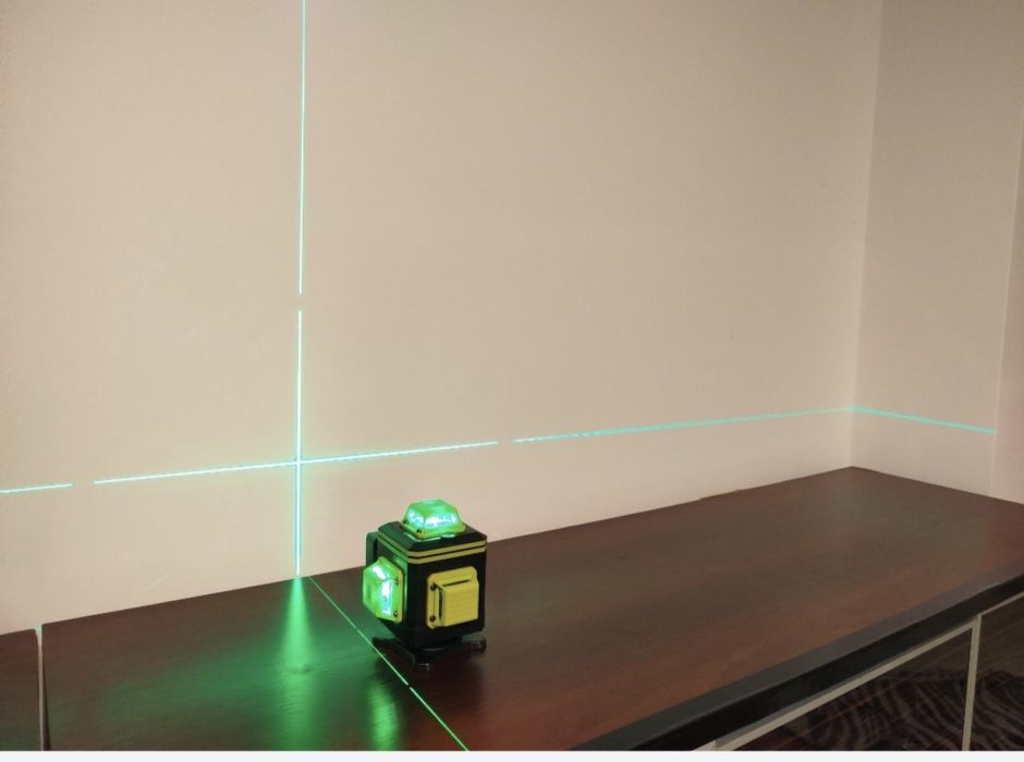 Laser krzyżowy Mocny