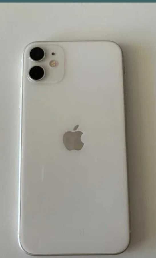 Iphone 11 bialy 64 GB