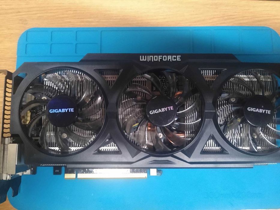 Gigabyte WindForce GTX 670 OC 2GB