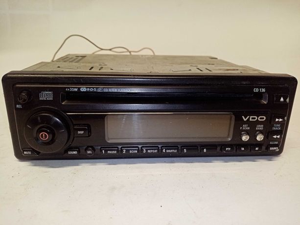 Radio samochodowe VDO CD 136