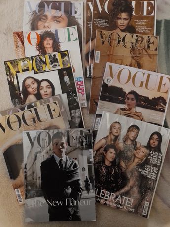 Журнали Vogue в асортименті