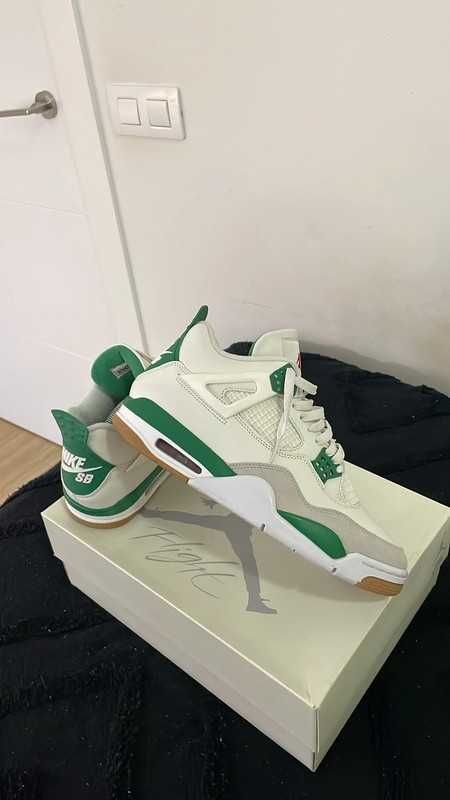 Jordan4RetroSBPineGreen r.46