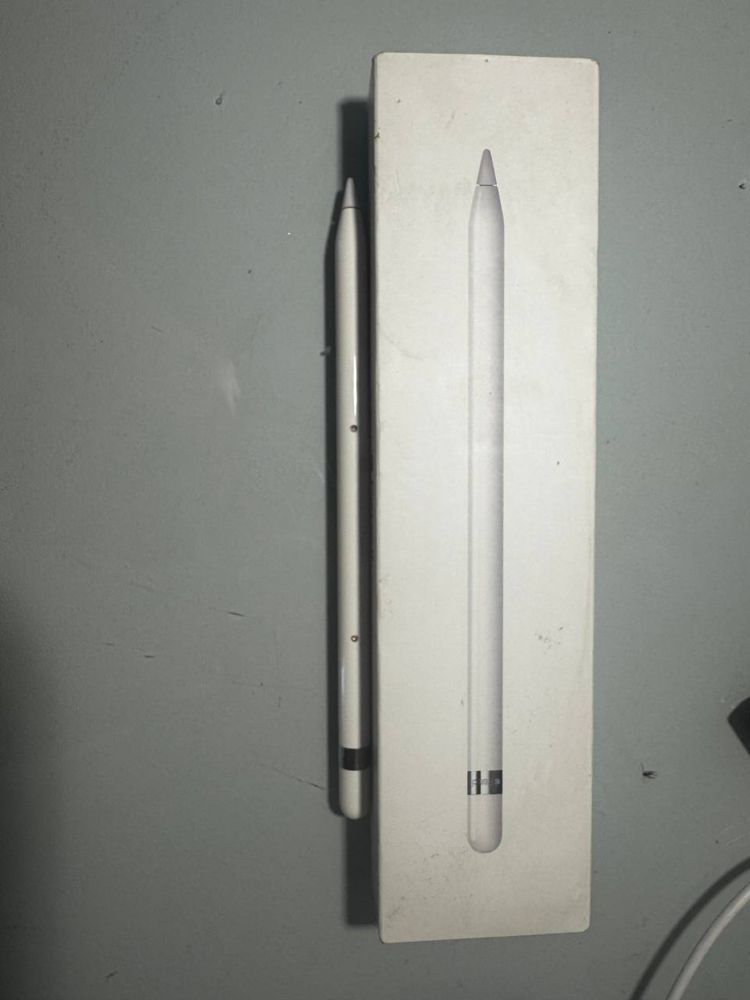 Apple Pencil 1 покоління