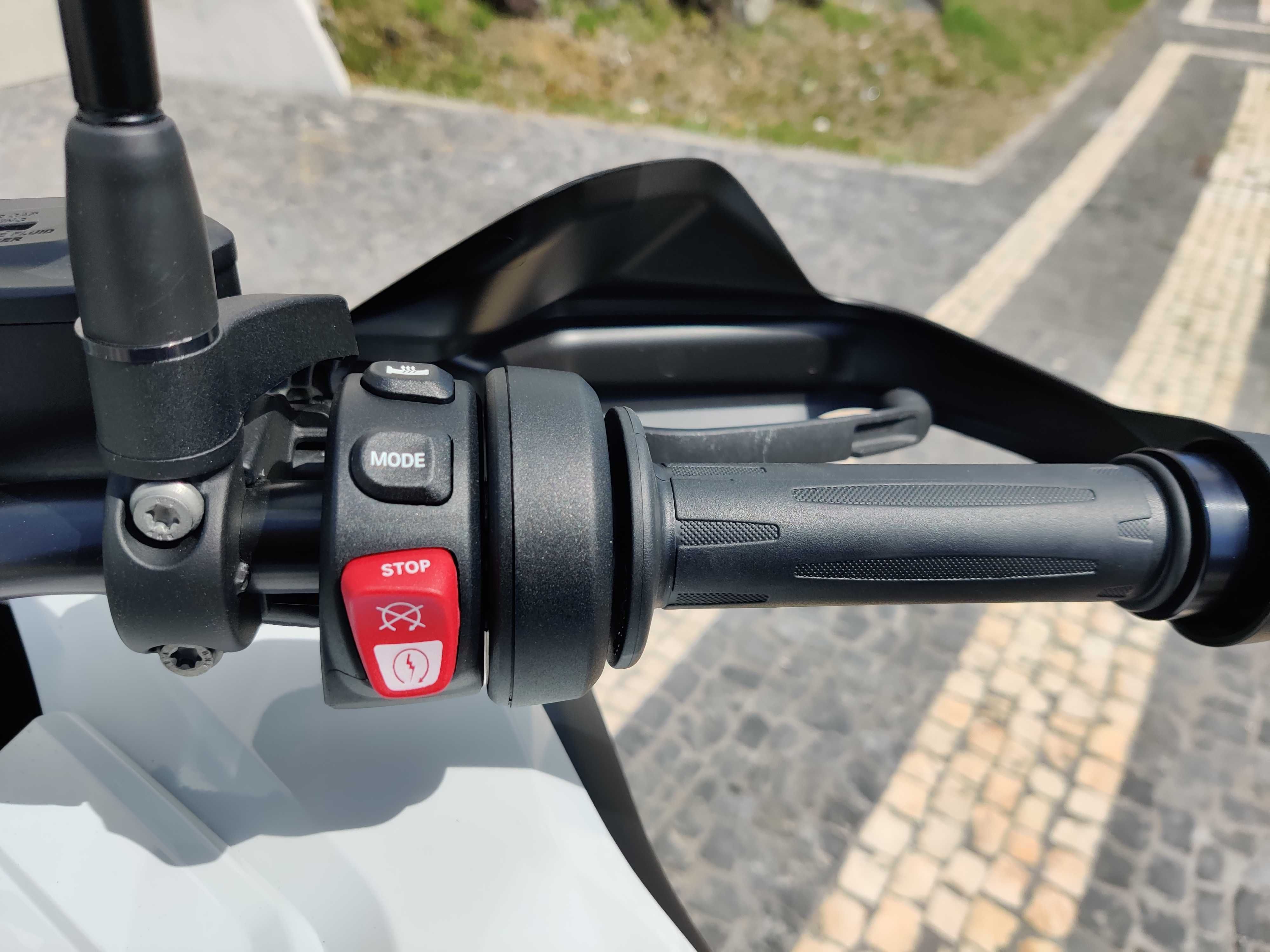 BMW F750GS 750 GS como Nova!