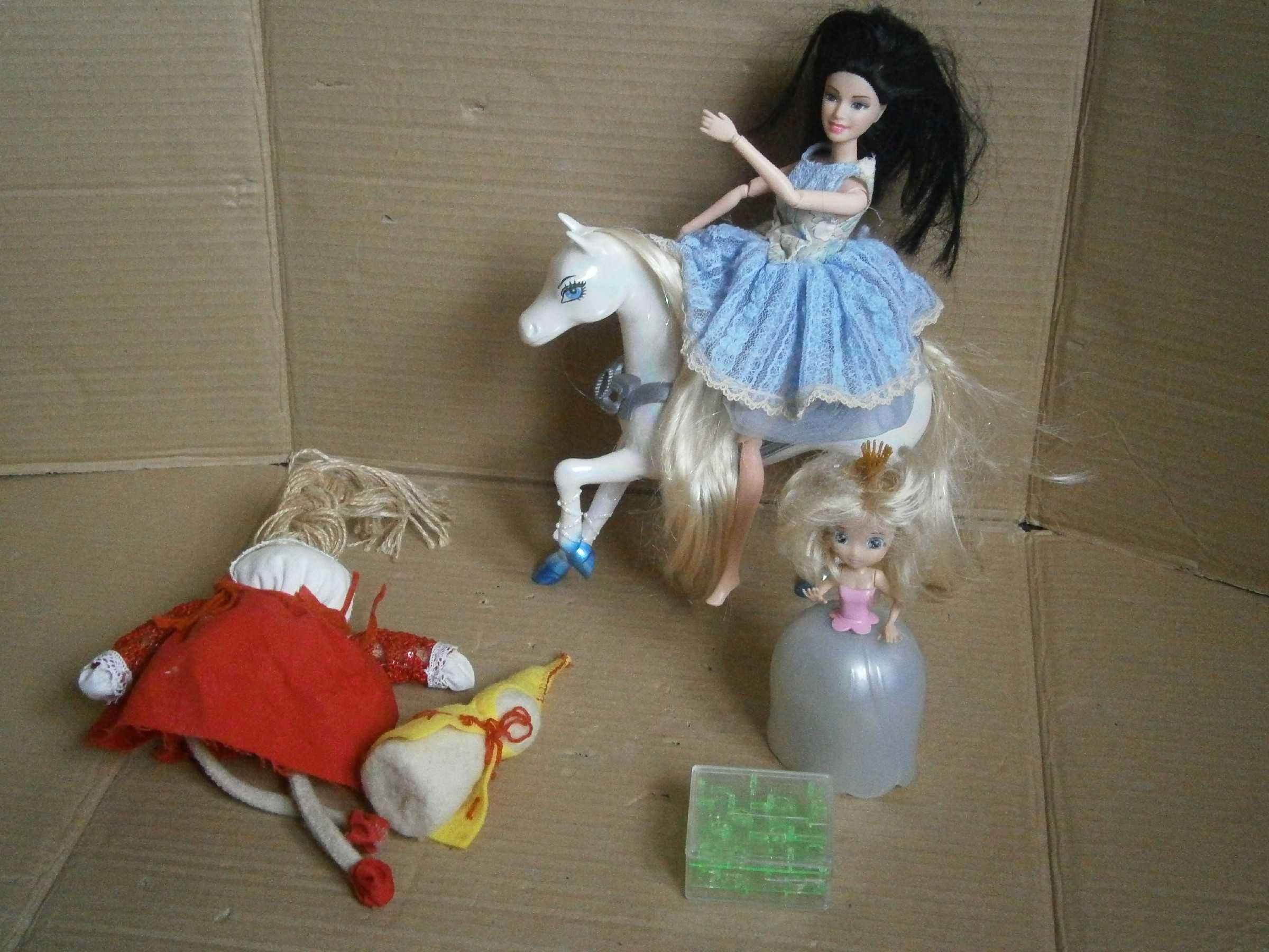 Разные игрушки для девочек куклы пупсы Барби и прочее