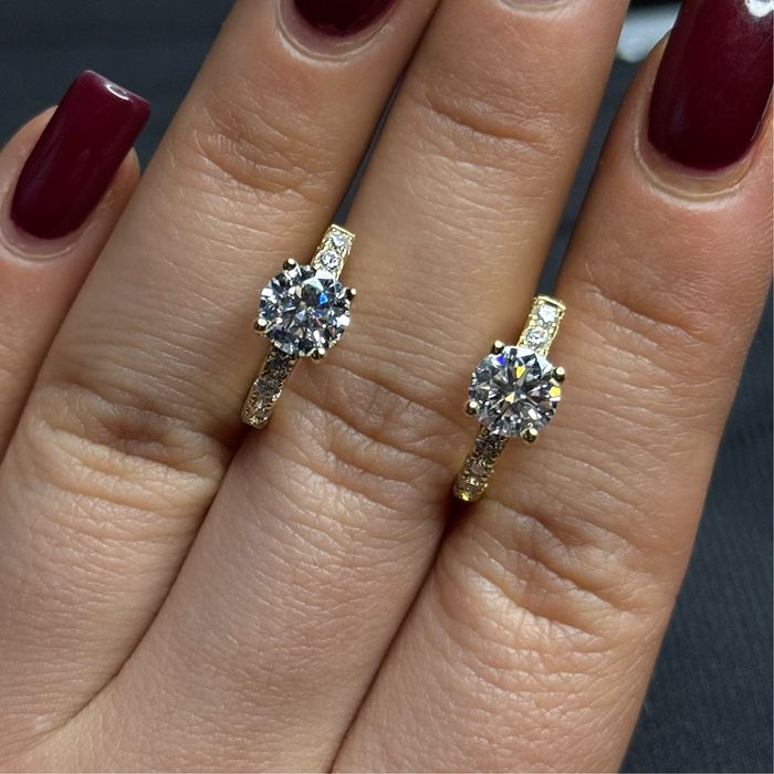 Преміальні сережки муассанітами 4 та 2.36 ct