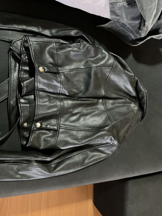 Blusao couro preto Berskha