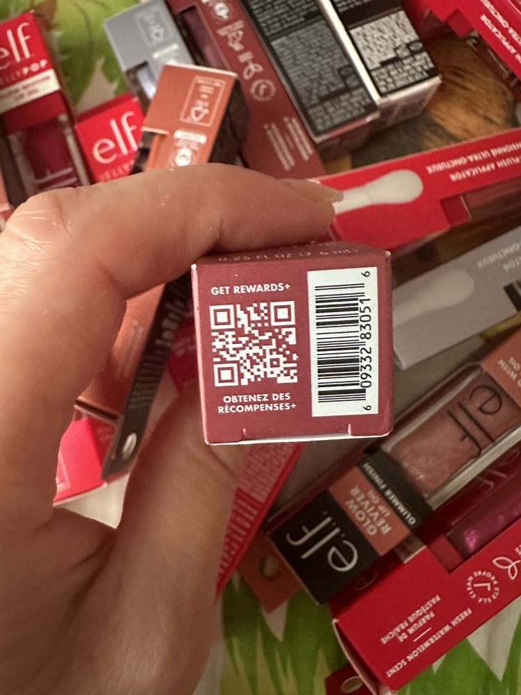 Продам оптом від 10 шт олійки для губ від E.L.F. Cosmetics