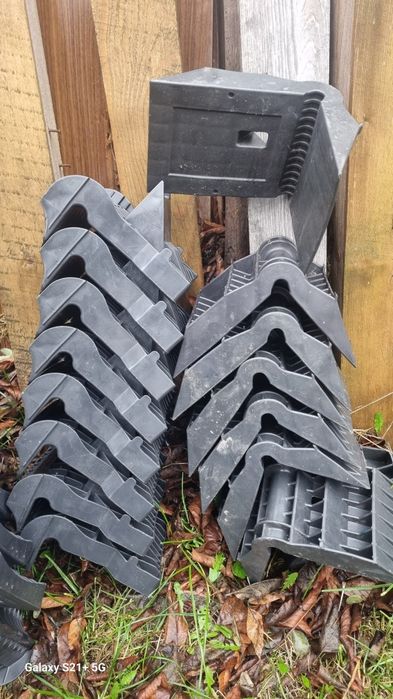 Narożniki do pasów