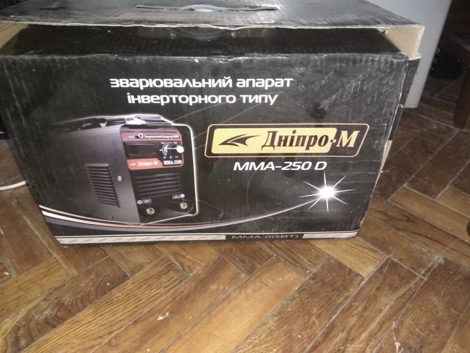 Зварювальний апарат Дніпро-М MMA-250 D інвертор Не робочий