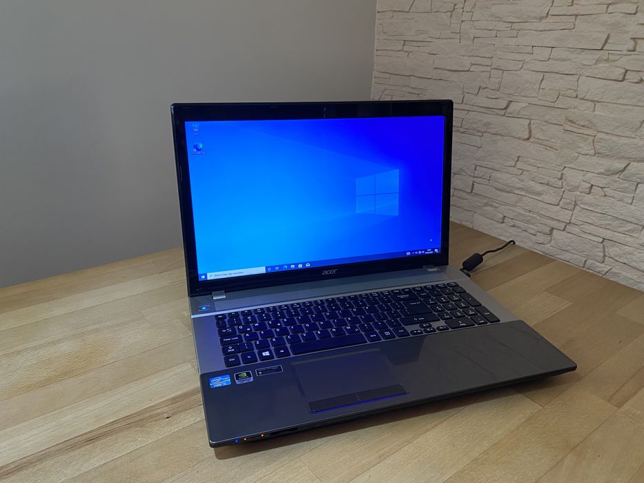 Laptop do gier Acer V3-771G - 17.3”, 8gb ram, i5, nvidia, jak nowy !