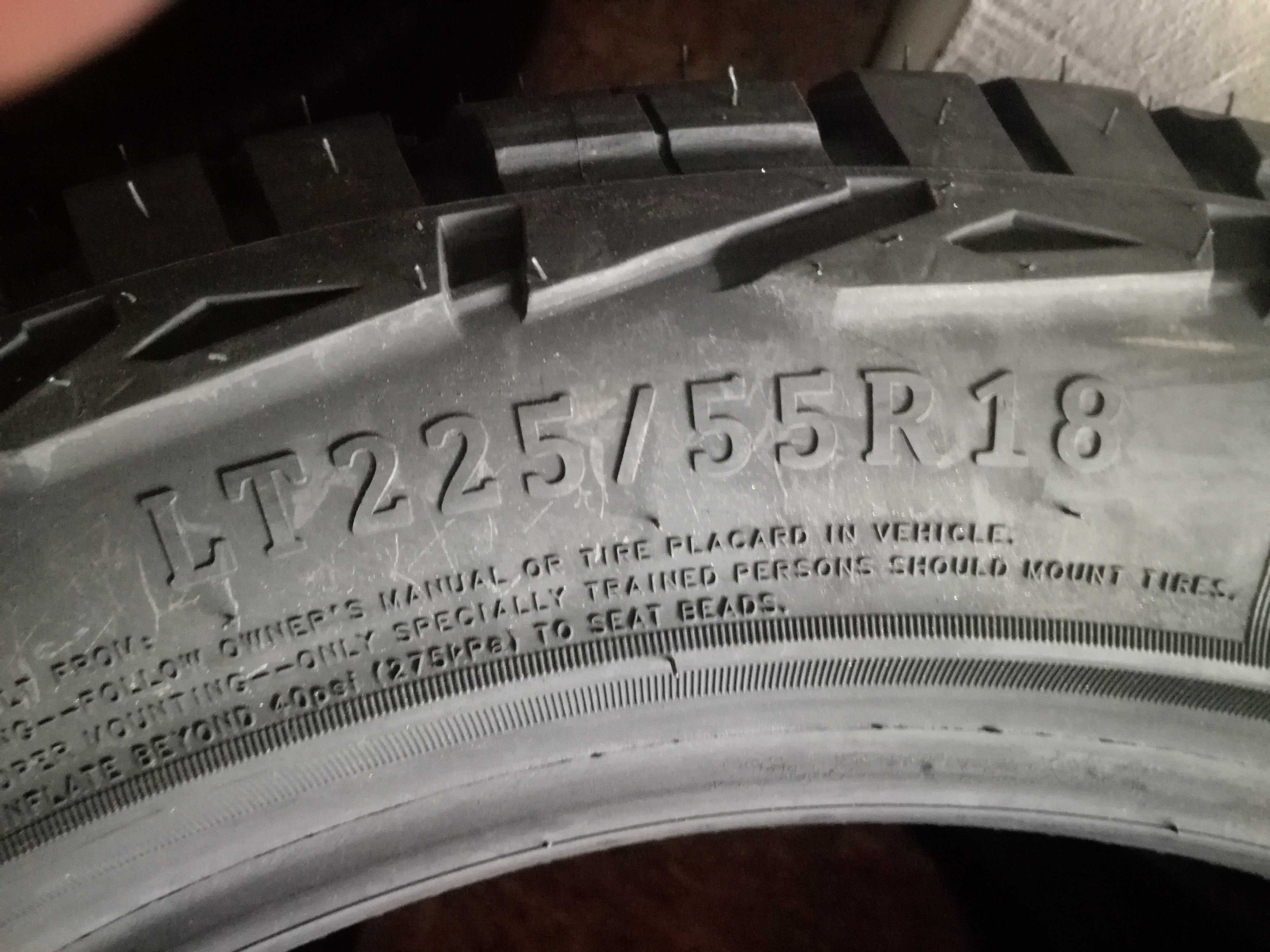225/55R18 108/105S Comforser CF1100 FR opony całoroczne - 2 szt.