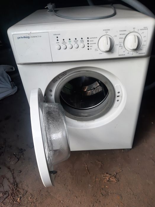 Продаю  пральну машину