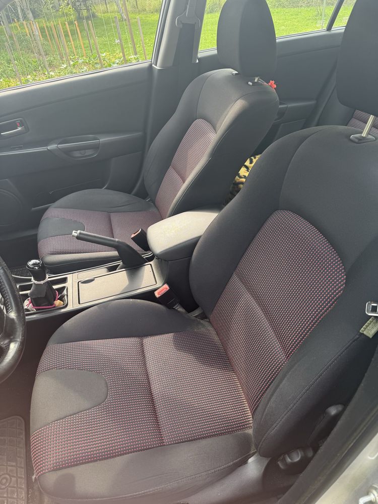 Mazda 3 1.6 benzyna 105km