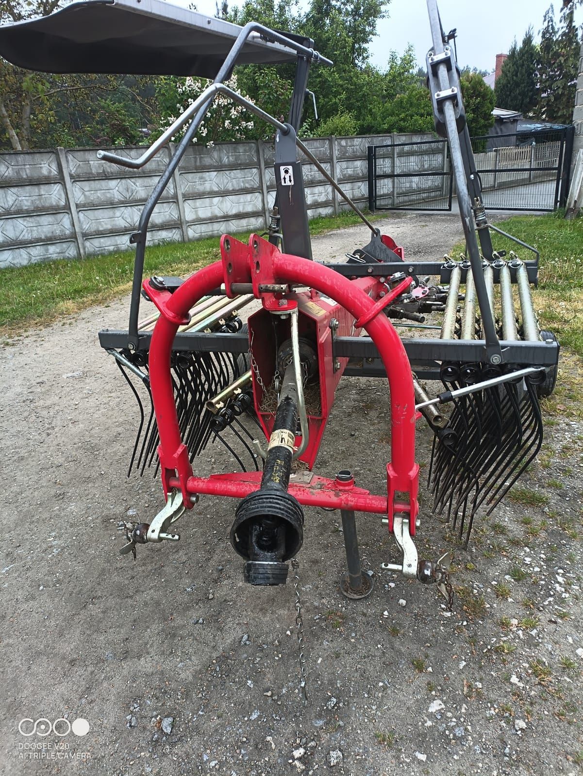 Zgrabiarka massey ferguson