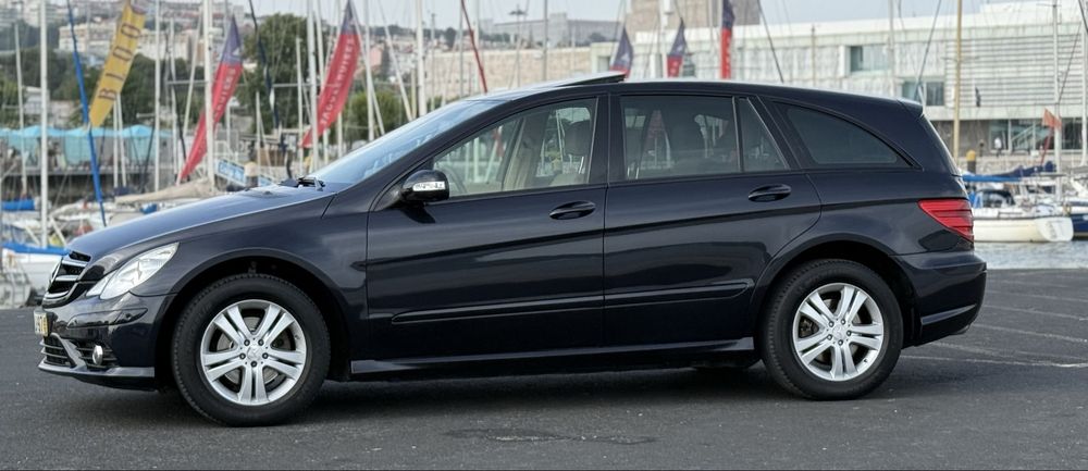 Mercedes-Benz R320 cdi 08/11 217 mil kms