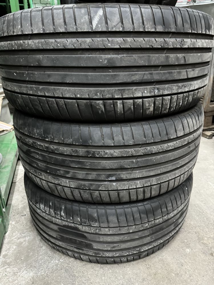 Шини літні 285/50/20 Michelin