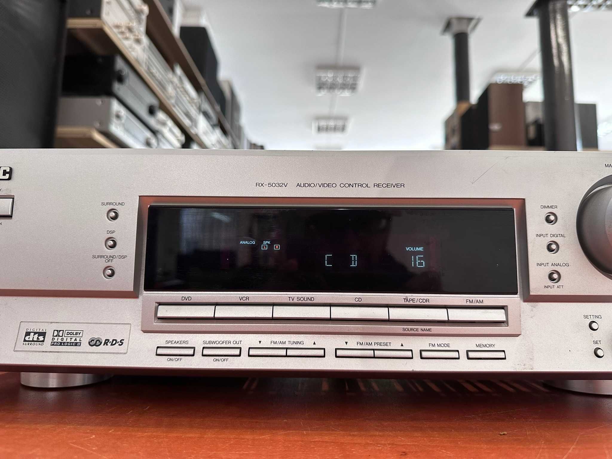 Amplituner JVC RX-5032V