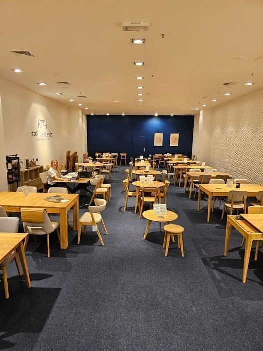 Taboret dębowy barowy hoker z drewna dębowegо, drewniane krzesła
