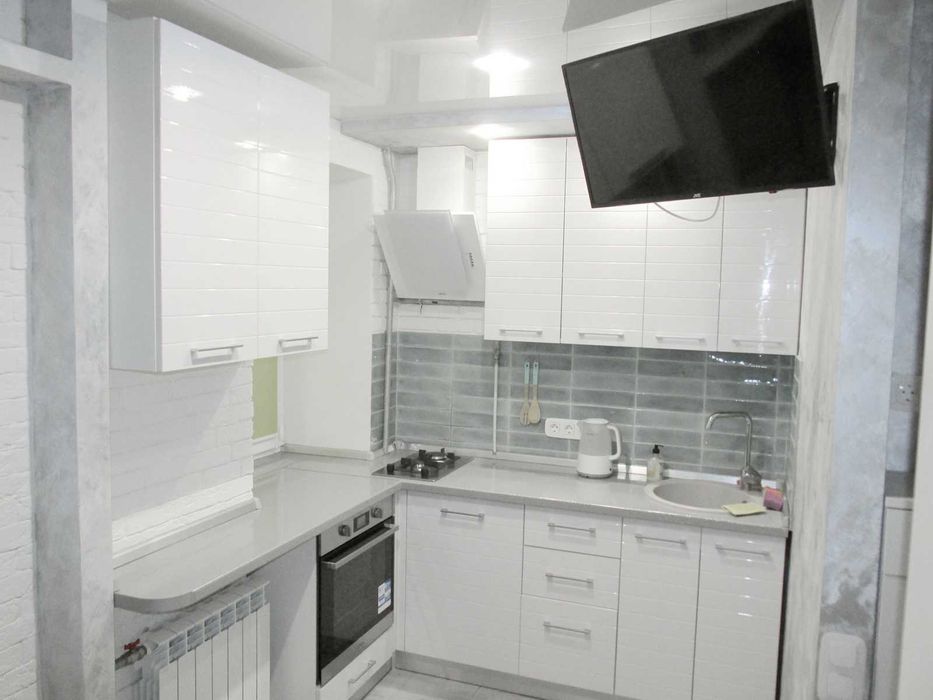 Ул. Ялтинская 9а. Стильная , уютная студия. Дизайнерский ремонт