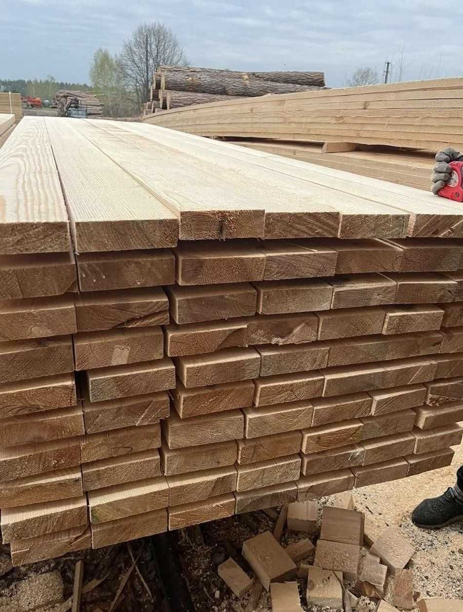 Пиломатеріали, брус 115*20*4м (дошка,доска висушена, суха, свіжопил)