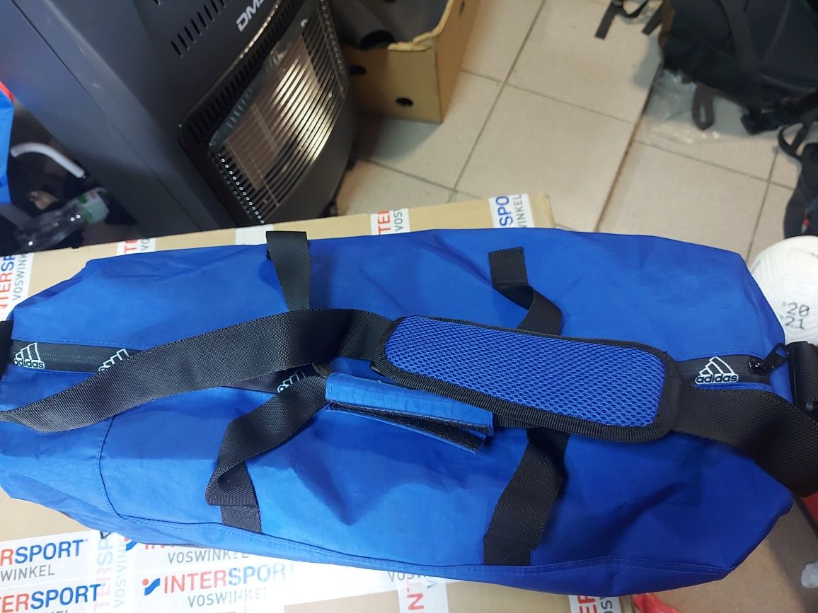 Спортивна сумка унісекс adidas 4ATHLTS Duffel Bag Medium.