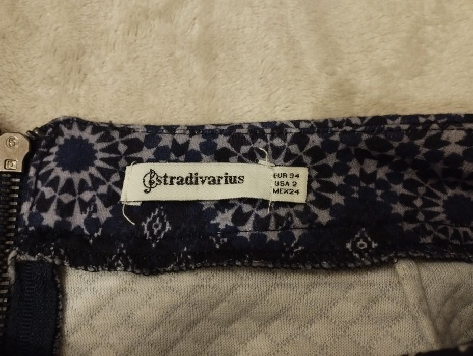 Saia da Stradivarius