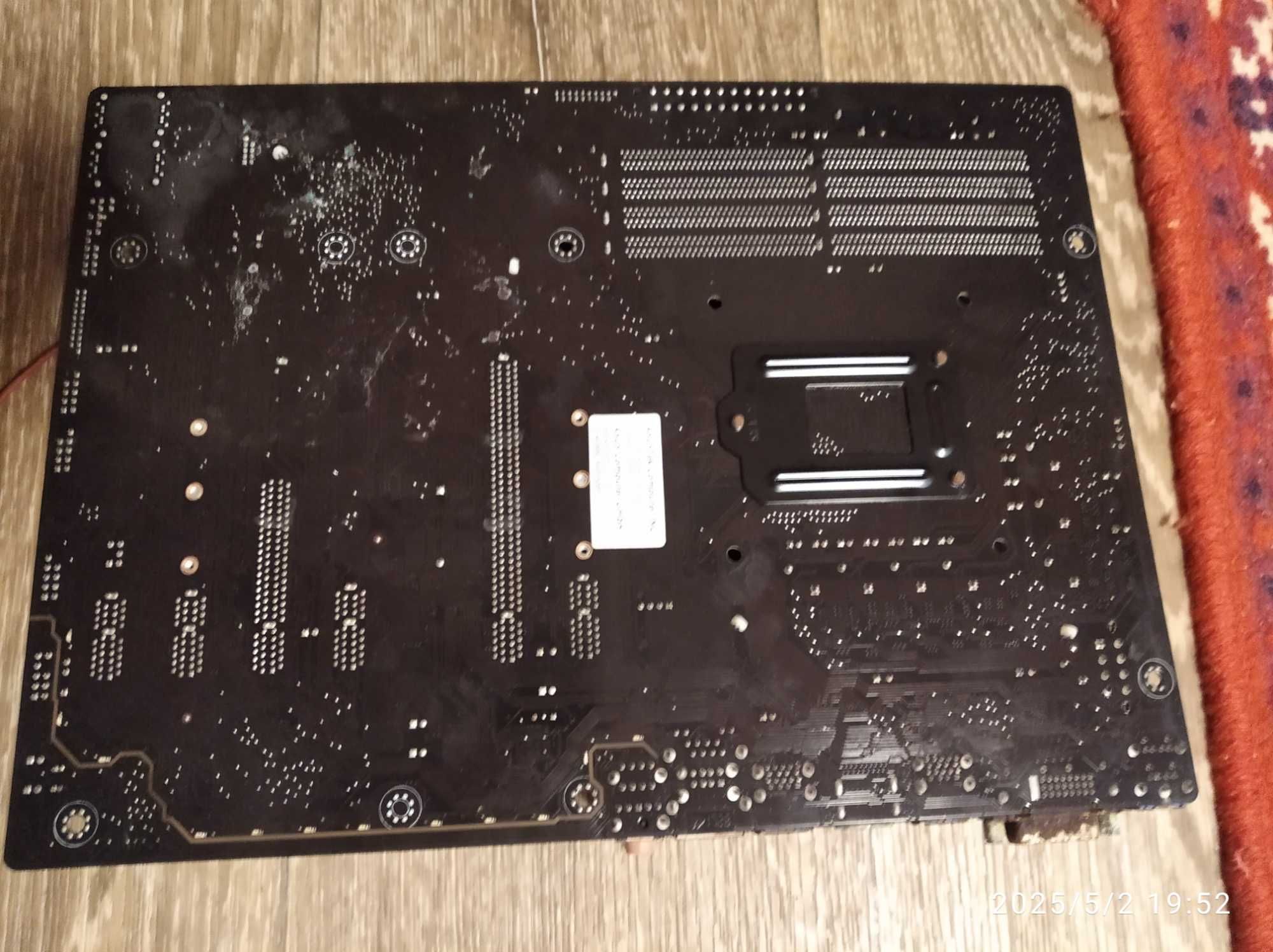 Материнская плата Asus prime Z270 -P+Intel celeron G3900 плата Ржавая.
