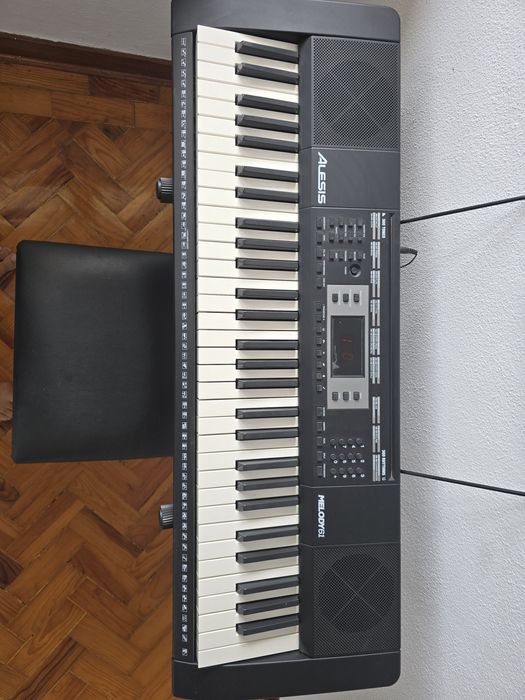 Teclado musical 5 oitavas