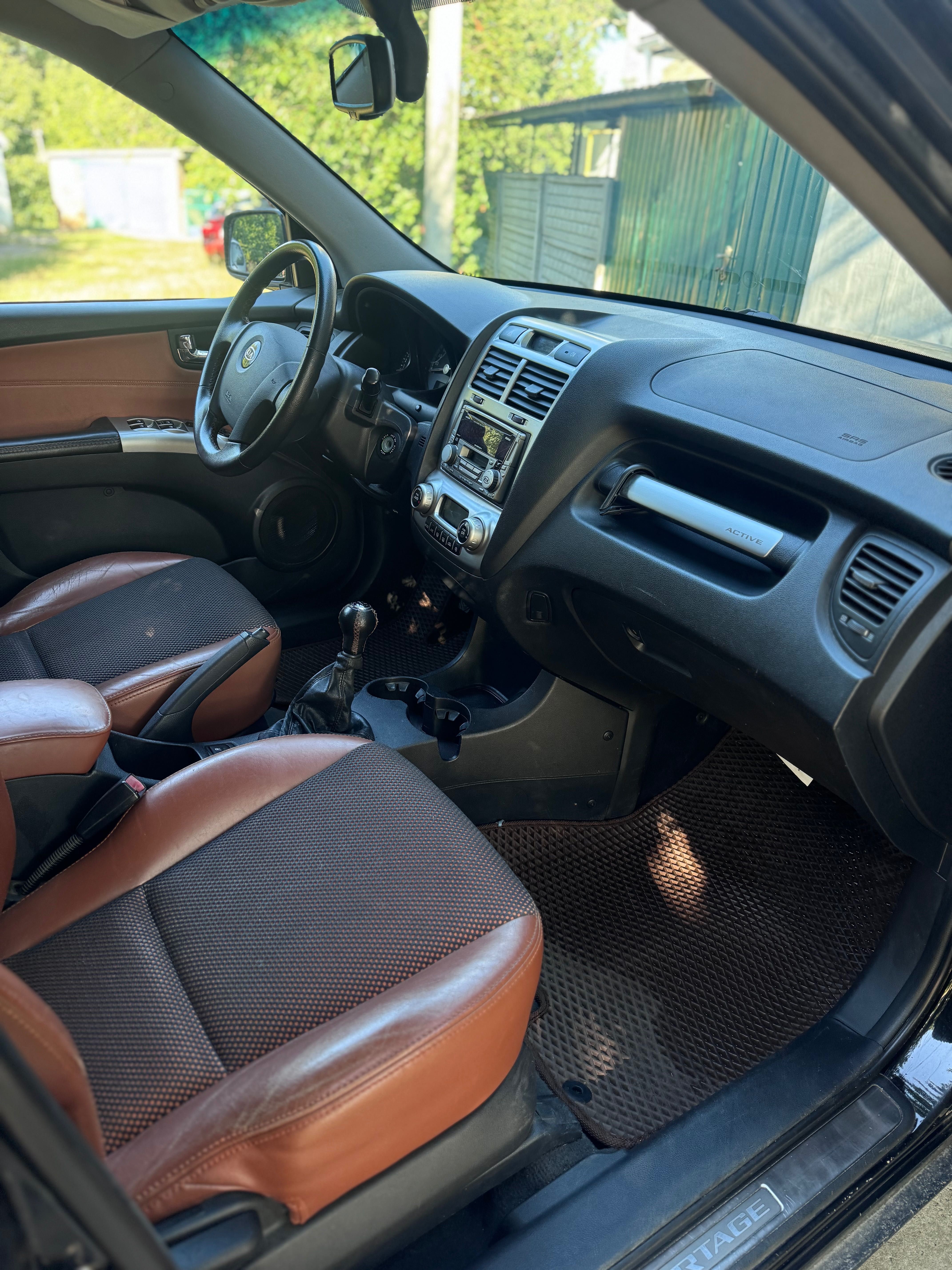 Kia Sportage 2006 2.0 бенз 4х4