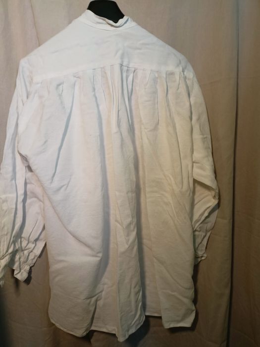 Bluzka biała długi rękaw