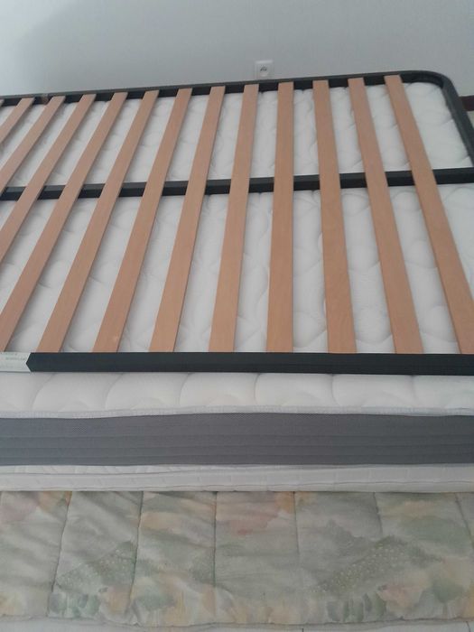 Vendo cama +estrado +colchão