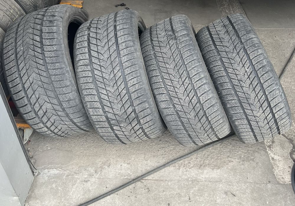 Шини різноширокі зима Roadmafch WinterXPro 999 315/35 R20 275/40 R20