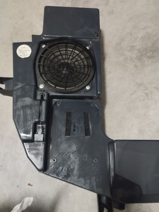 subwoofer audi a4 b6