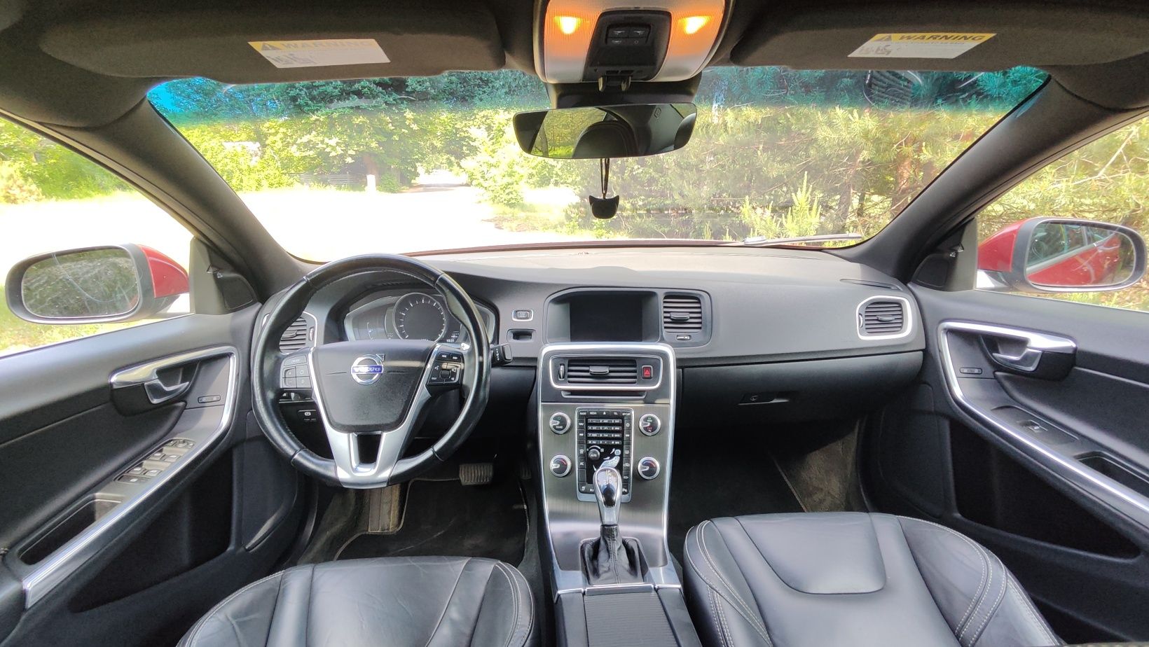 Volvo S60 II T5 wnętrze Rdesign