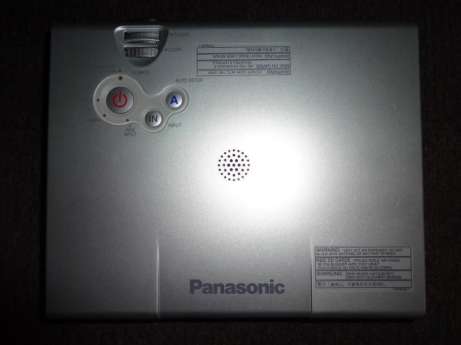 Panasonic PT-LM1E