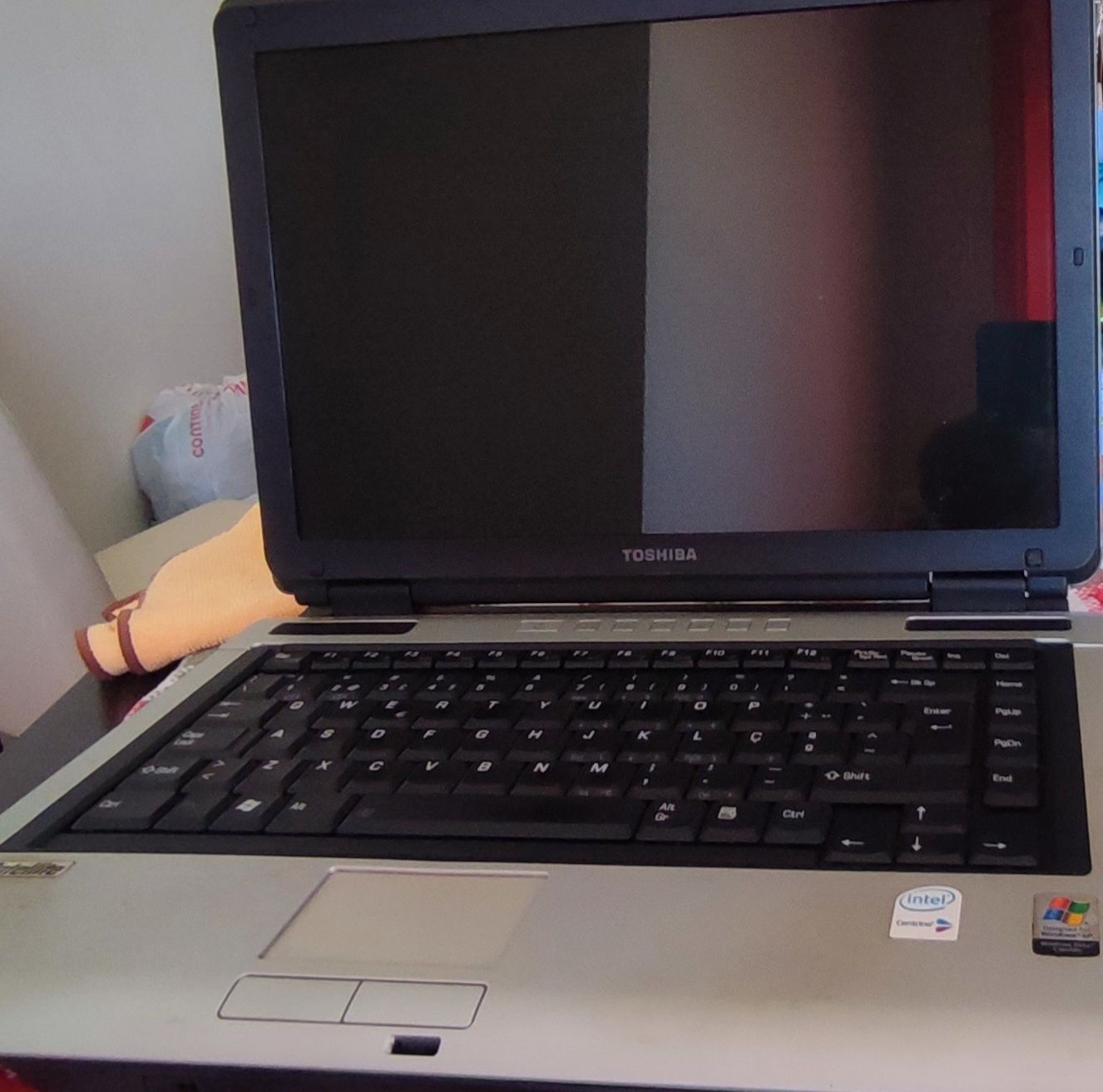 Portátil toshiba