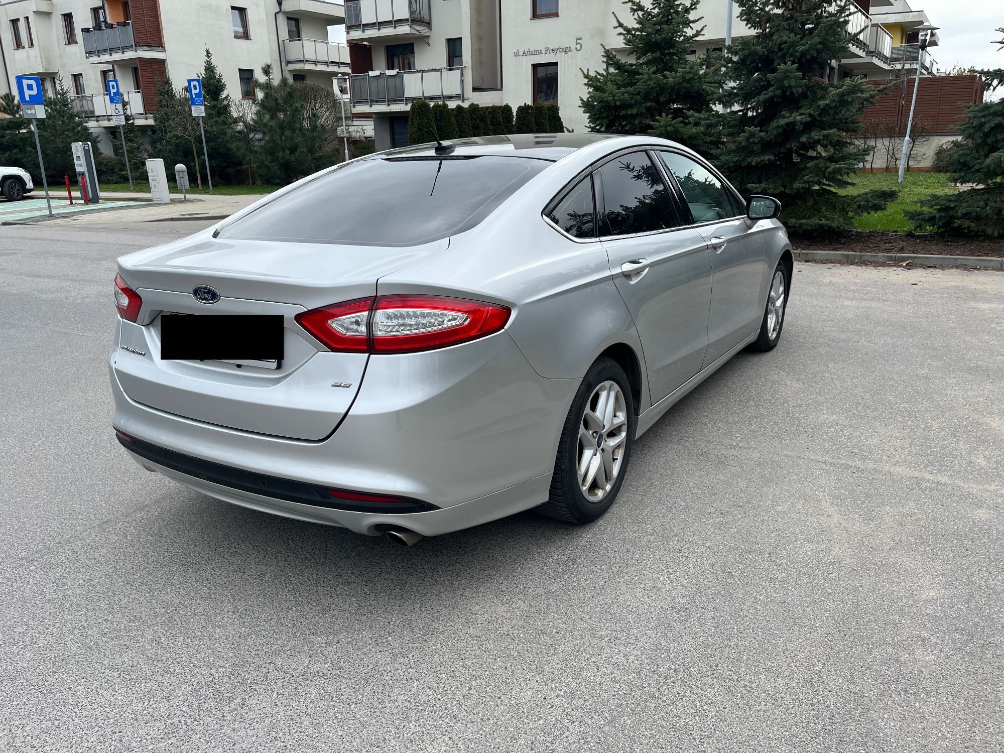 Ford Mondeo MK5 (Fusion) 2014 2.5 LPG Tanio