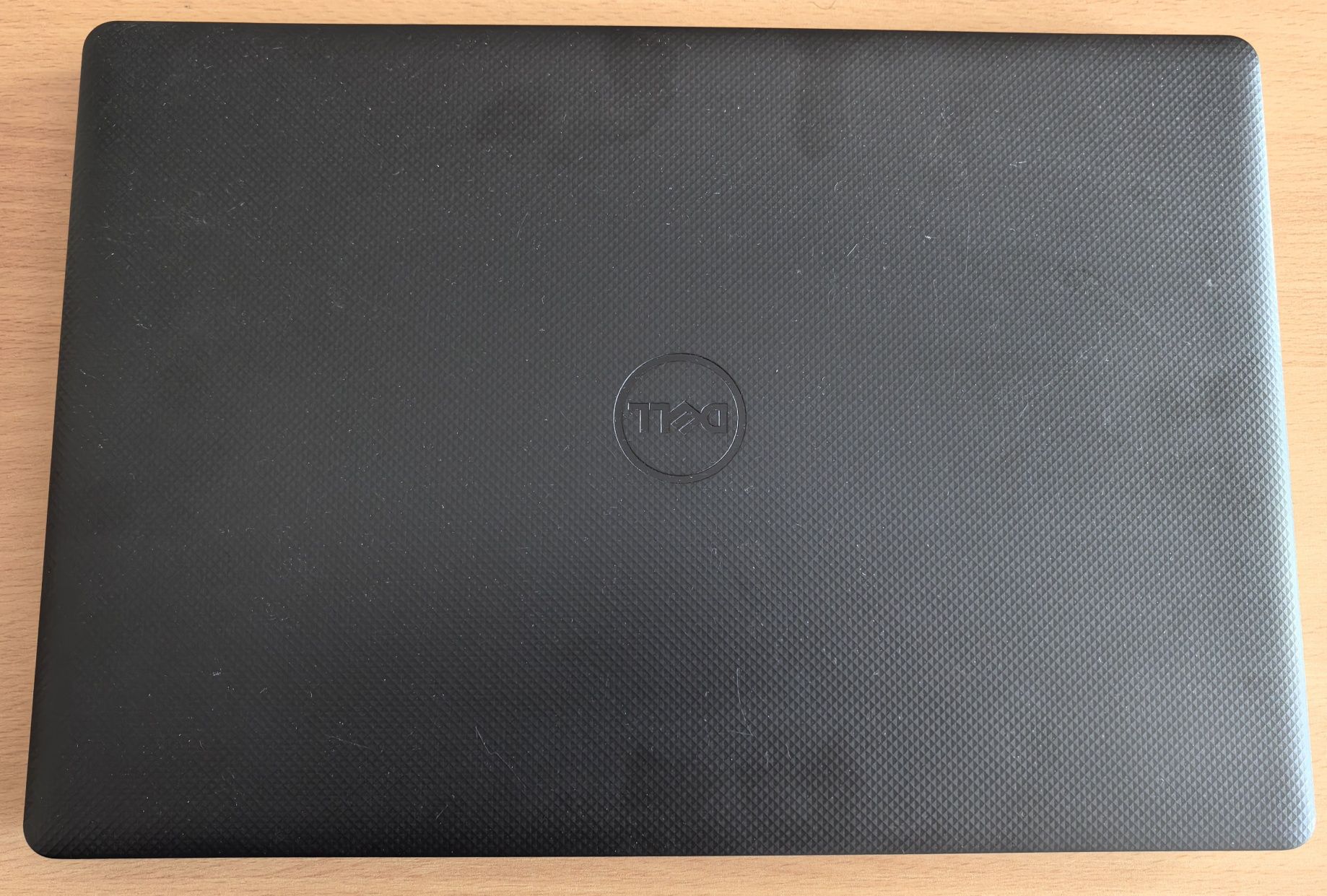 Dell 15,6 - AMD Ryzen, Radeon 2GB, 16GB DDR4, 256GB SSD, Win11, Office