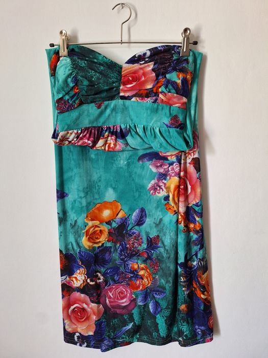 Sukienka maxi w kwiaty
