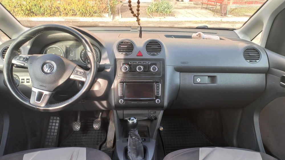 Volkswagen Caddy MAXI 2010