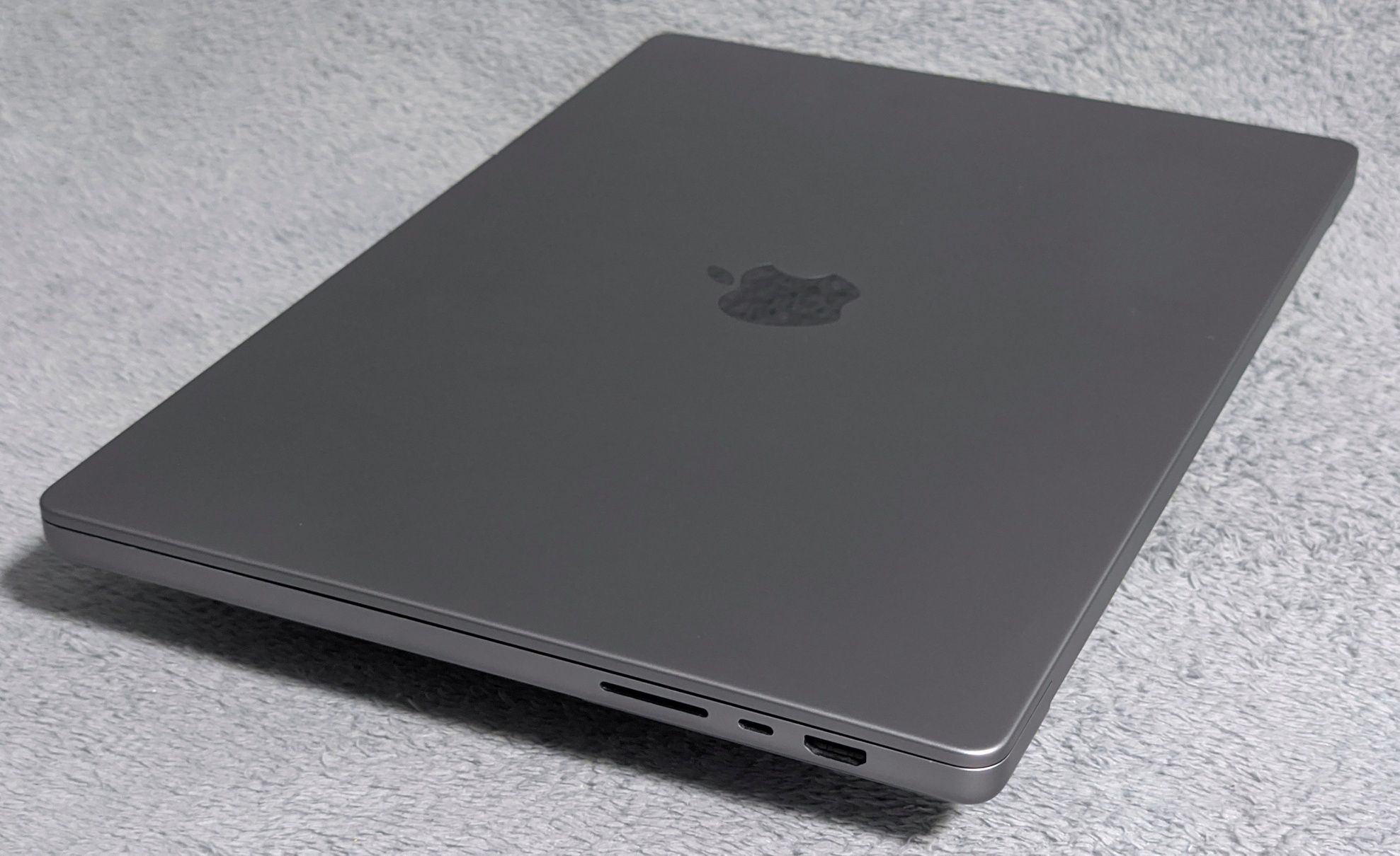 Гарантія  pro 16 2021 m1 pro/1tb/16 apple MacBook a2485 2022 tb